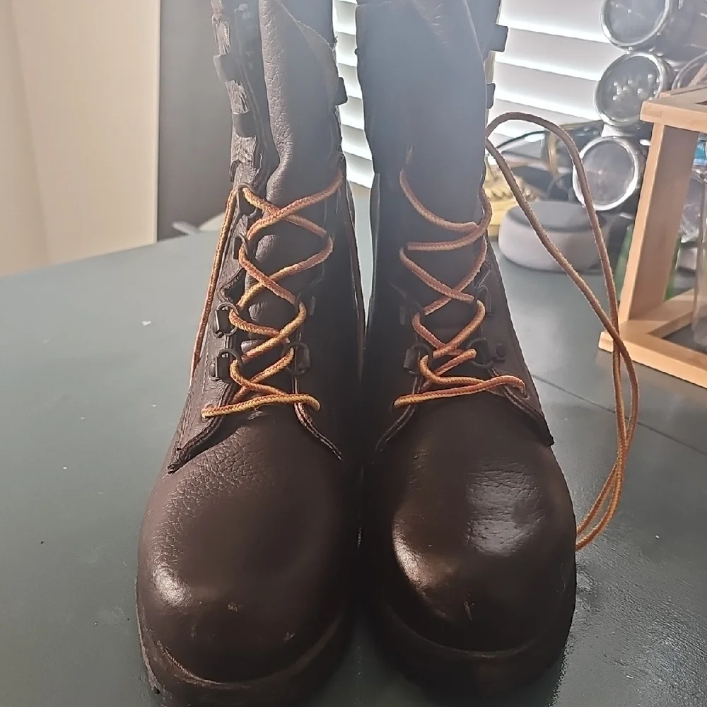 Cabelas stylish durable